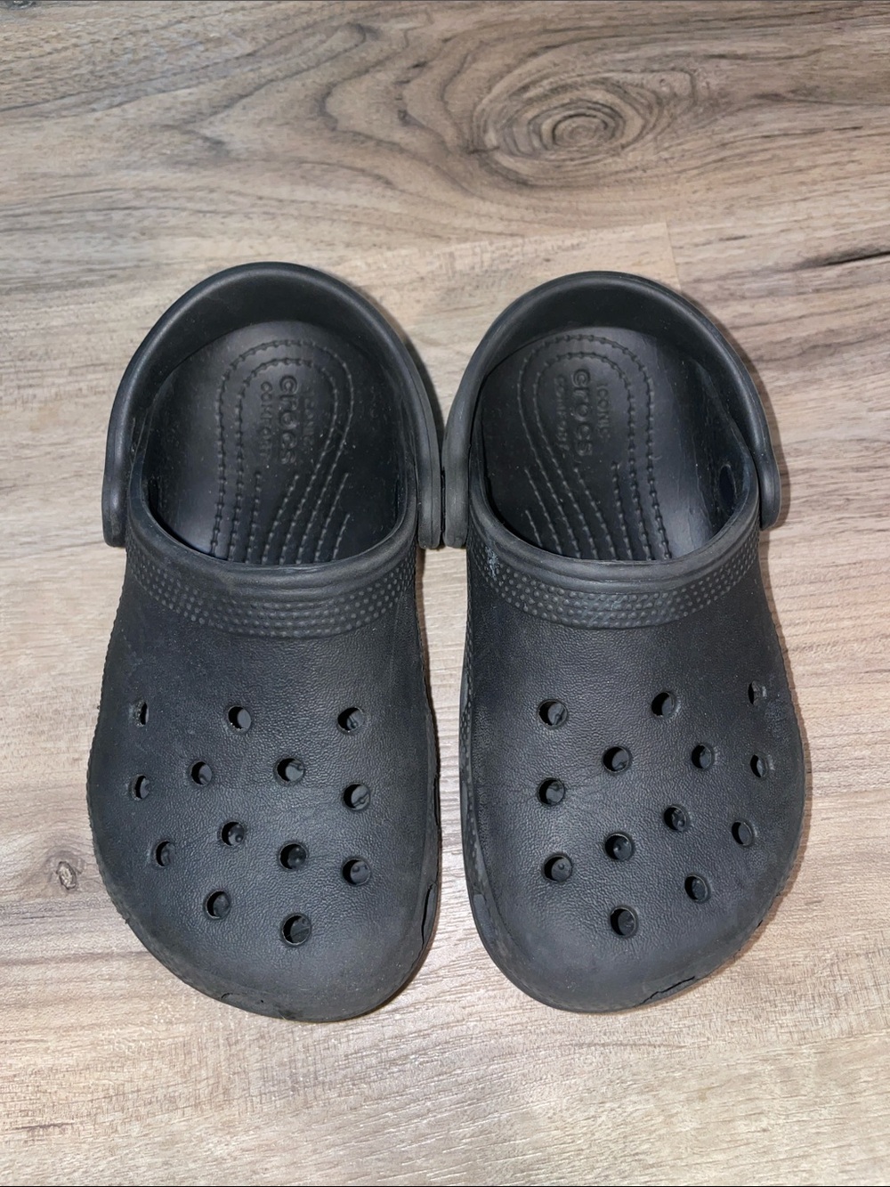 CROCS Kids Black Classic Clog with Heel Strap SIZE c10